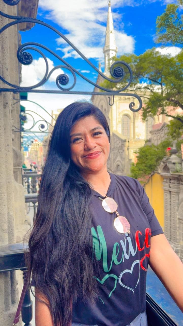 Anghi Dávalos — Founder & General Manager